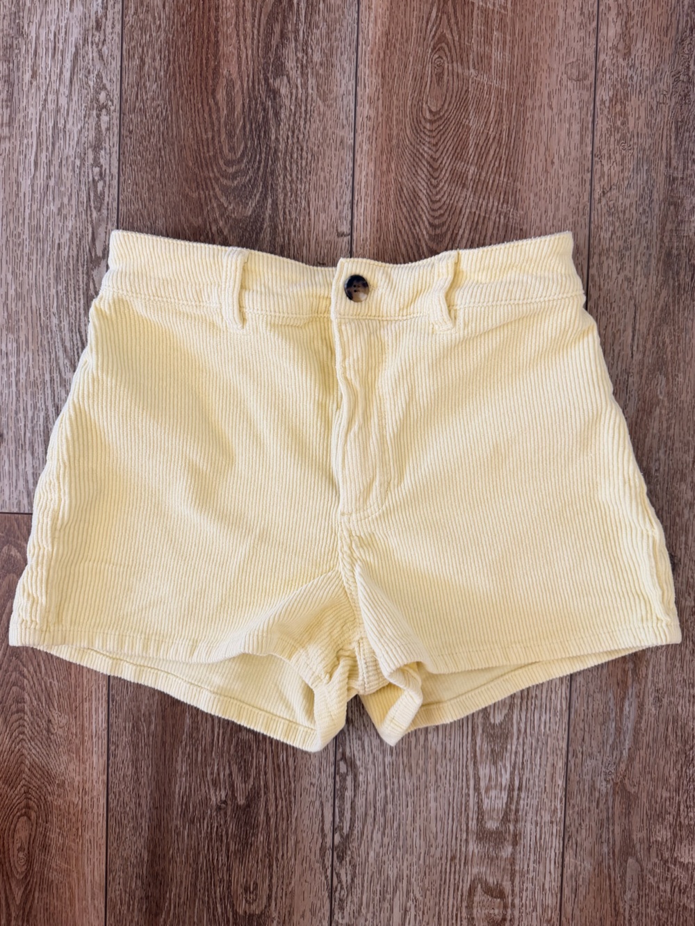 Billabong Corduroy Women’s Yellow Shorts